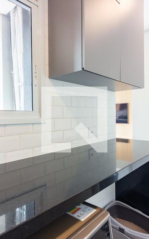 Apartamento à venda com 96m², 3 quartos e 2 vagas Apartamento à venda com 96m², 3 quartos e 2 vagasÁrea de Serviço
