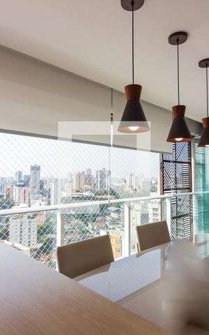 Apartamento à venda com 96m², 3 quartos e 2 vagas Apartamento à venda com 96m², 3 quartos e 2 vagasvaranda