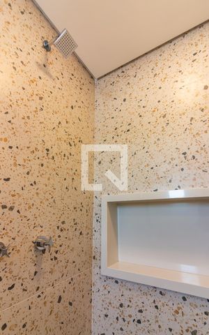 Apartamento à venda com 96m², 3 quartos e 2 vagas Apartamento à venda com 96m², 3 quartos e 2 vagasBanheiro da Suíte 2