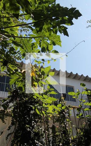 Casa à venda com 229m², 3 quartos e 3 vagasQuintal - Casa 2
