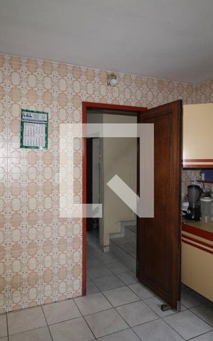 Casa à venda com 229m², 3 quartos e 3 vagasCozinha