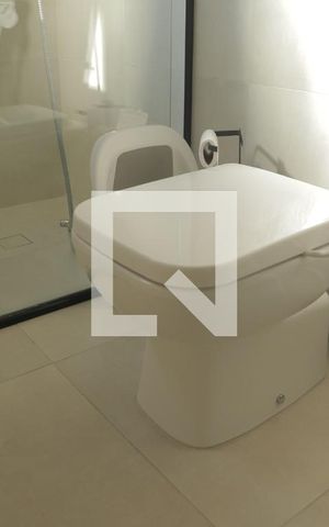 Apartamento à venda com 140m², 4 quartos e 2 vagasBanheiro da Suíte