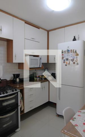 Casa à venda com 120m², 3 quartos e 2 vagasCozinha