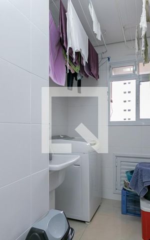 Apartamento à venda com 101m², 2 quartos e 2 vagasÁrea de Serviço