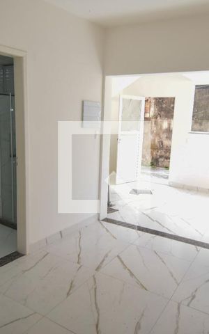 Casa para alugar com 60m², 1 quarto e sem vaga Casa para alugar com 60m², 1 quarto e sem vagaSala