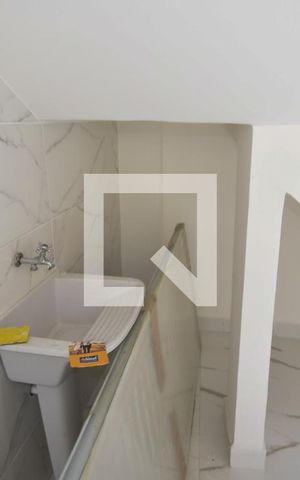 Casa para alugar com 60m², 1 quarto e sem vaga Casa para alugar com 60m², 1 quarto e sem vagaCozinha
