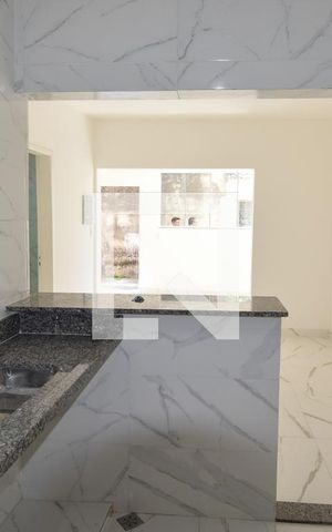 Casa para alugar com 60m², 1 quarto e sem vaga Casa para alugar com 60m², 1 quarto e sem vagaCozinha
