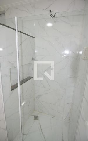 Casa para alugar com 60m², 1 quarto e sem vaga Casa para alugar com 60m², 1 quarto e sem vagaBanheiro
