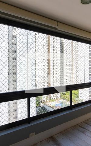 Apartamento à venda com 112m², 3 quartos e 2 vagas Apartamento à venda com 112m², 3 quartos e 2 vagasVaranda