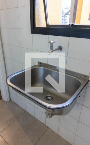 Apartamento à venda com 112m², 3 quartos e 2 vagas Apartamento à venda com 112m², 3 quartos e 2 vagasÁrea de Serviço