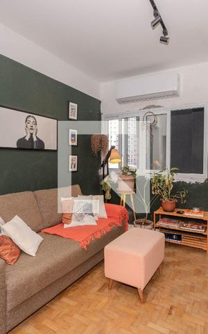 Apartamento à venda com 50m², 1 quarto e sem vaga Apartamento à venda com 50m², 1 quarto e sem vagaSala