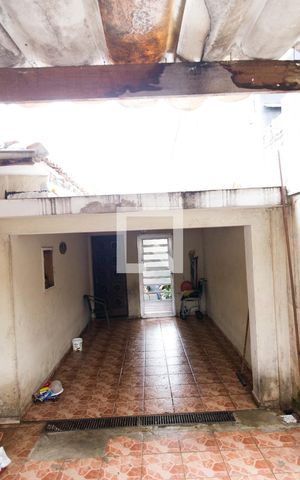 Casa à venda com 210m², 3 quartos e 2 vagasGaragem