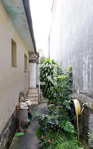 Casa à venda com 210m², 3 quartos e 2 vagasQuintal