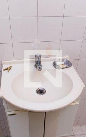 Casa à venda com 210m², 3 quartos e 2 vagasBanheiro