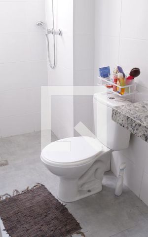 Apartamento à venda com 58m², 2 quartos e 2 vagasBanheiro Social