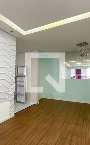 Apartamento à venda com 42m², 2 quartos e sem vaga Apartamento à venda com 42m², 2 quartos e sem vagaSala