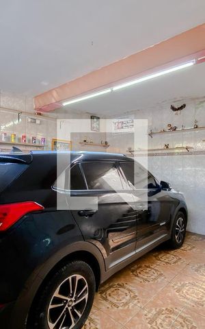 Casa à venda com 150m², 4 quartos e 2 vagasGaragem