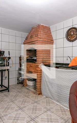 Casa à venda com 125m², 3 quartos e 2 vagasQuintal