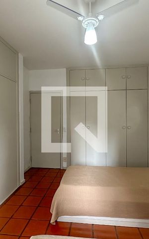 Apartamento para alugar com 100m², 3 quartos e 1 vaga Apartamento para alugar com 100m², 3 quartos e 1 vagaQuarto