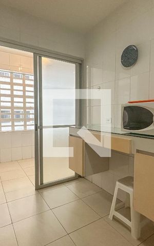 Apartamento para alugar com 100m², 3 quartos e 1 vaga Apartamento para alugar com 100m², 3 quartos e 1 vagaCozinha