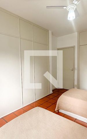 Apartamento para alugar com 100m², 3 quartos e 1 vaga Apartamento para alugar com 100m², 3 quartos e 1 vagaQuarto