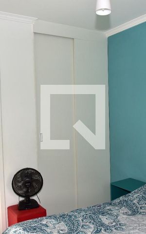Casa à venda com 80m², 3 quartos e 2 vagasSuíte