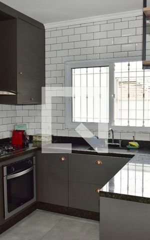 Casa à venda com 80m², 3 quartos e 2 vagasCozinha