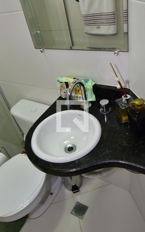 Casa à venda com 80m², 3 quartos e 2 vagasLavabo