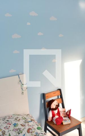 Casa à venda com 80m², 3 quartos e 2 vagasQuarto 2