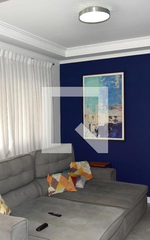 Casa à venda com 80m², 3 quartos e 2 vagasSala