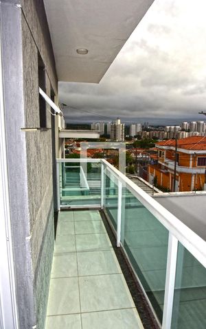 Casa à venda com 80m², 3 quartos e 2 vagasVaranda