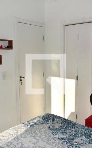 Casa à venda com 80m², 3 quartos e 2 vagasSuíte