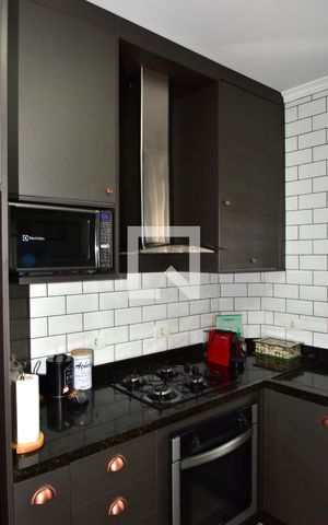 Casa à venda com 80m², 3 quartos e 2 vagasCozinha