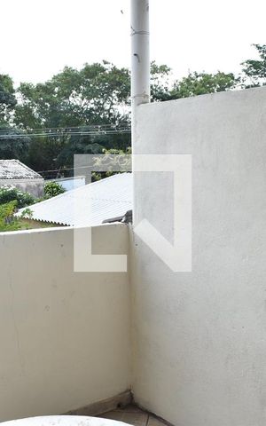 Casa para alugar com 80m², 2 quartos e sem vagaÁrea de Serviço