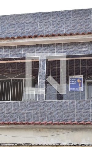 Casa para alugar com 80m², 2 quartos e sem vagaFachada
