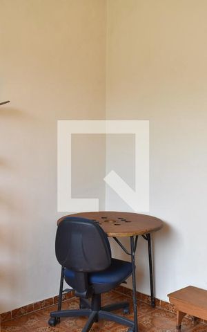 Casa para alugar com 80m², 2 quartos e sem vagaQuarto 2