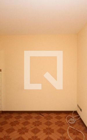 Apartamento para alugar com 39m², 1 quarto e sem vaga Apartamento para alugar com 39m², 1 quarto e sem vagaSala