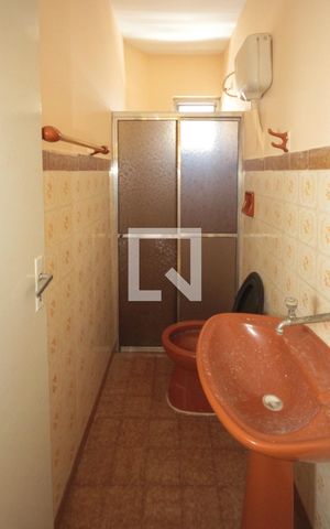 Apartamento para alugar com 39m², 1 quarto e sem vaga Apartamento para alugar com 39m², 1 quarto e sem vagaBanheiro