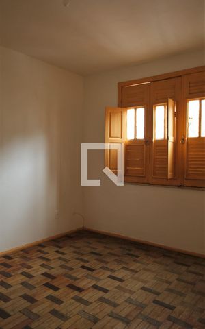Casa para alugar com 237m², 5 quartos e 1 vagaQuarto 4