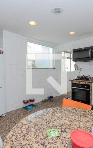Apartamento à venda com 131m², 3 quartos e 1 vaga Apartamento à venda com 131m², 3 quartos e 1 vagaCozinha