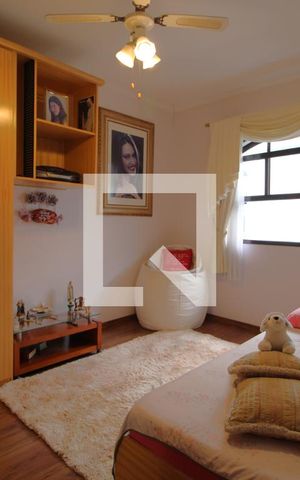 Casa à venda com 300m², 3 quartos e 3 vagasQuarto 1
