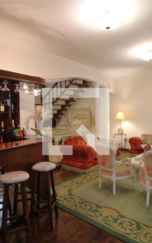 Casa à venda com 300m², 3 quartos e 3 vagasSala 1