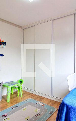 Casa à venda com 255m², 3 quartos e 2 vagasQuarto 2