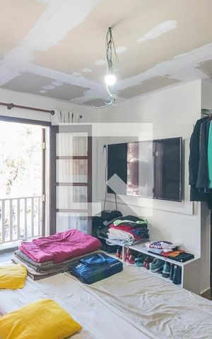 Casa à venda com 256m², 3 quartos e 3 vagas Casa à venda com 256m², 3 quartos e 3 vagasQuarto 1 Suite