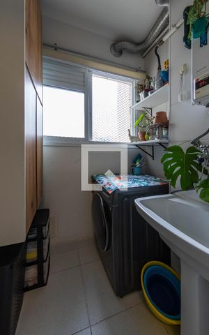 Apartamento à venda com 79m², 2 quartos e 1 vaga Apartamento à venda com 79m², 2 quartos e 1 vagaÁrea de Serviço