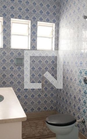 Casa à venda com 280m², 7 quartos e 2 vagasBanheiro