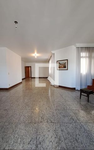 Apartamento à venda com 180m², 4 quartos e 4 vagasSala