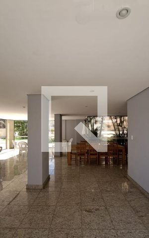 Apartamento à venda com 180m², 4 quartos e 4 vagasÁrea comum - Salão de festas