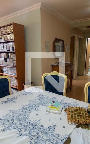 Apartamento à venda com 73m², 2 quartos e 1 vaga Apartamento à venda com 73m², 2 quartos e 1 vagaSala de Jantar
