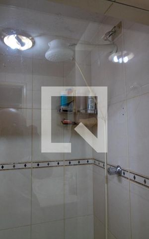 Apartamento à venda com 73m², 2 quartos e 1 vaga Apartamento à venda com 73m², 2 quartos e 1 vagaBanheiro